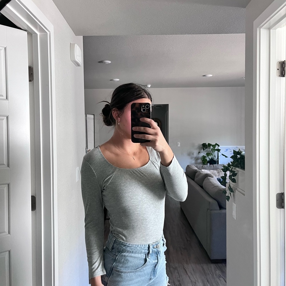 Kaileigh Light Gray Long Sleeve Bodysuit